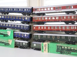 Märklin 10 x Personenwagen Set H0 CIWL/DSG Personenzug