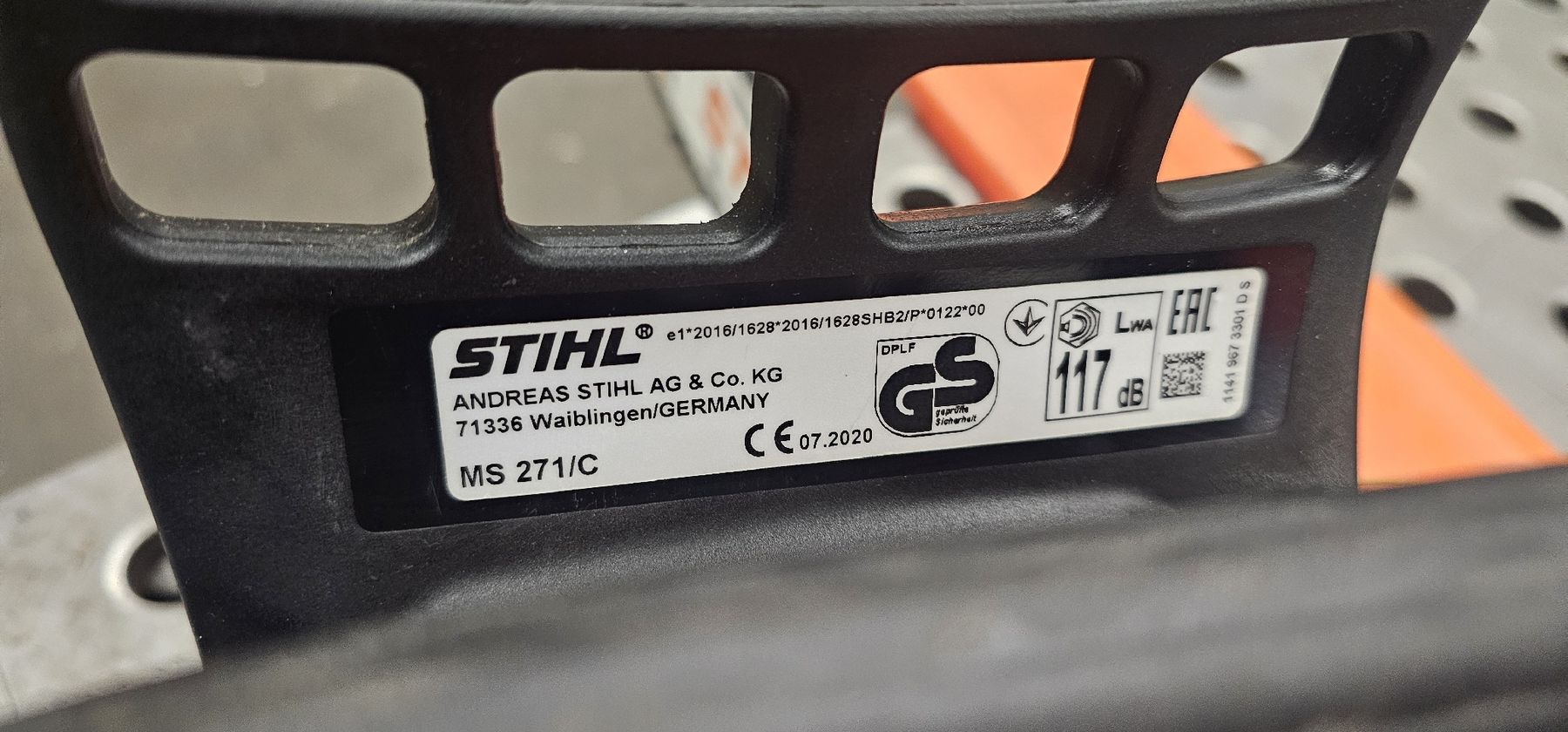 Stihl Sägen: Motorsäge Stihl MS 271 – Neu (gemäss Beschreibung) aus Emmenbrücke von inf_l8yf 9