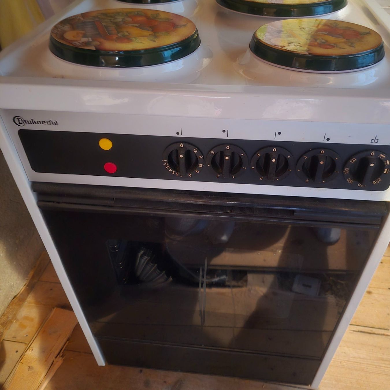 Bauknecht Cucine: Cuisinière avec plaque de cuisson – Usato da Tramelan venduto da banige
