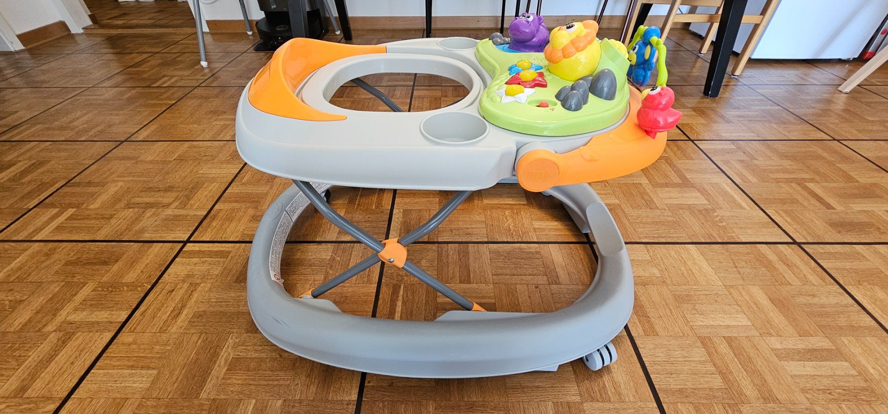 Chicco Veicoli per bambini: Chicco Walky Talky Laufgerät – Usato da Zürich venduto da Bamnesio 3