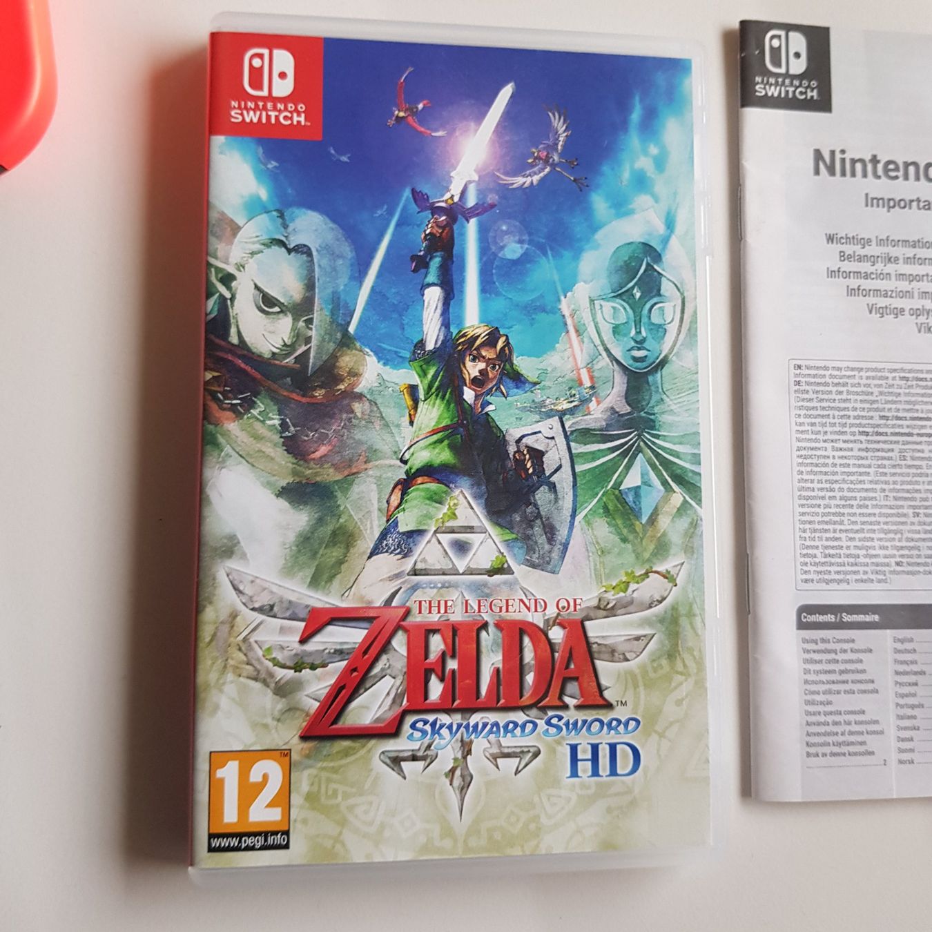 Nintendo Console: Nintendo Switch Konsole + Pokémon + Zelda + amiibo – Usato da Münchenstein venduto da 2DGames 5