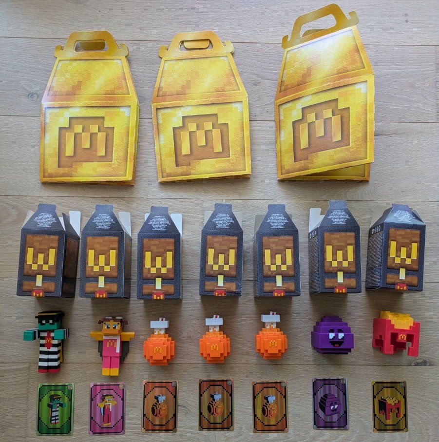 Mc Donald's Spielzeuge: McDonald's Minecraft Set – Gebraucht aus Vessy von Krono5