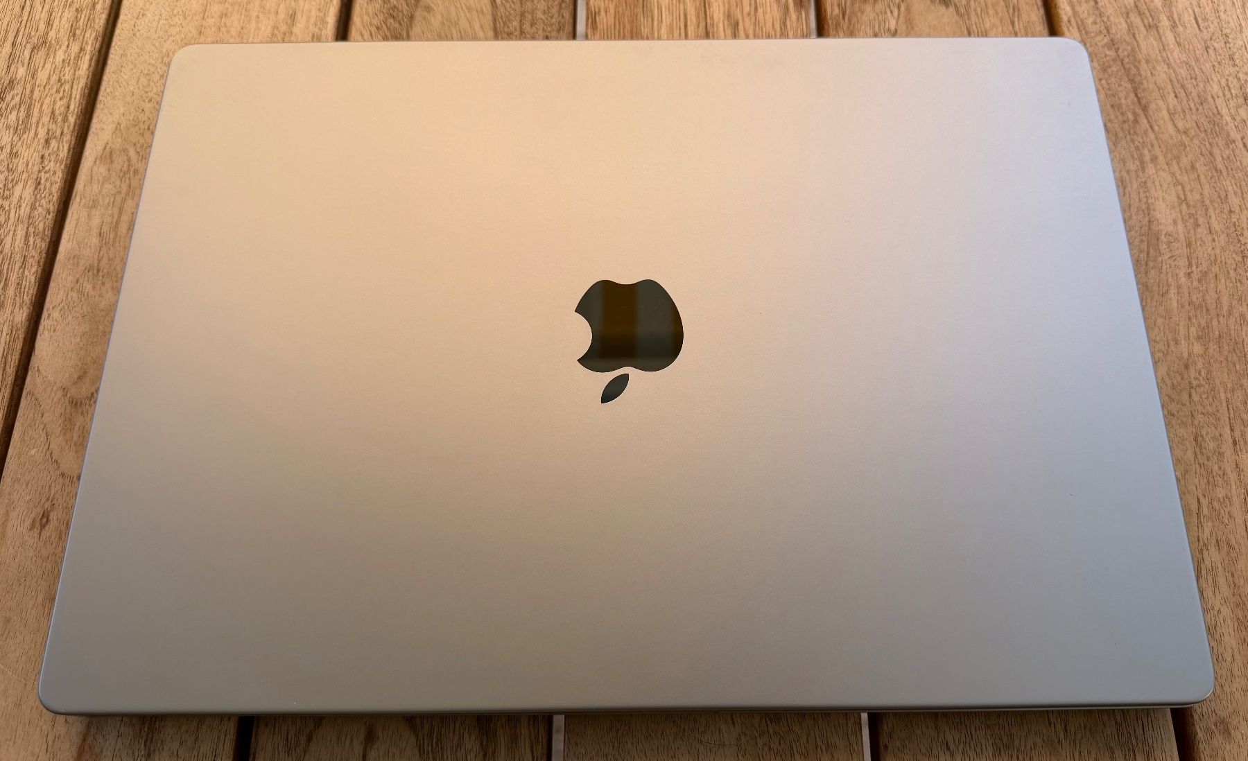 Apple Portables: MacBook Pro 16" M1 Max – D'occasion à Illnau par Halixx