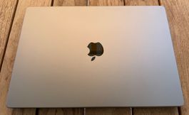 MacBook Pro 16" M1 Max