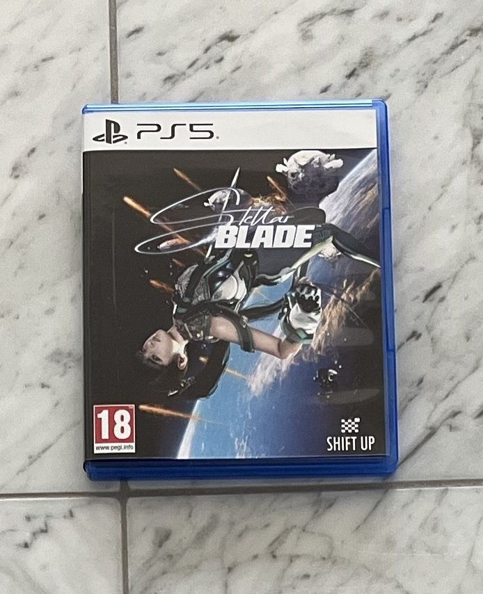 Jeux: Stellar Blade PS5 – D'occasion à Chur par Eliwood01