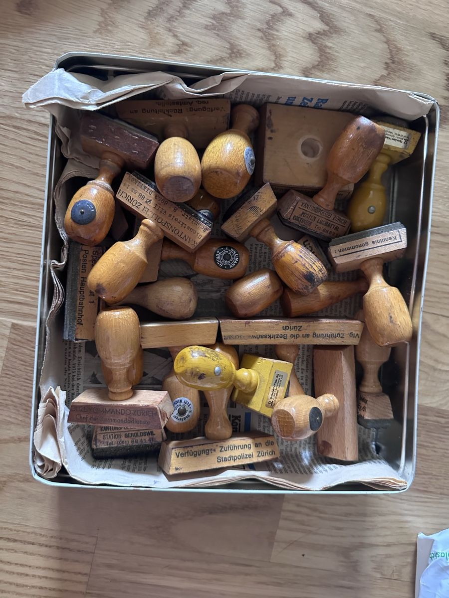 Tampons: stempel – D'occasion à Zürich par Nojemu