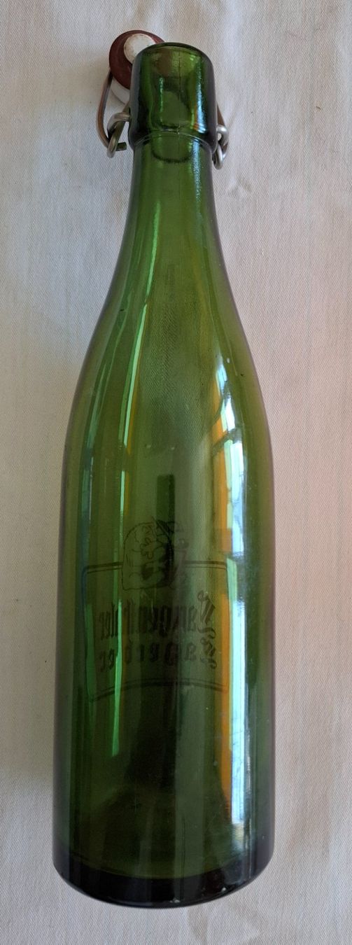 Bicchieri, Caraffe & Bottiglie: Bierflasche Langenthaler Lagerbier ca. 1954 – Usato da Wil SG venduto da Clanx 1
