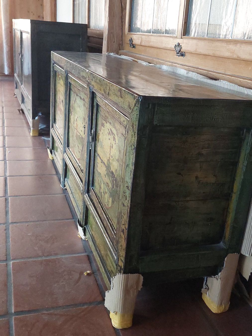 Cassettiere: Sideboard Vintage grün Malereien – Nuovo (secondo la descrizione) da Cham venduto da mjg1901 5