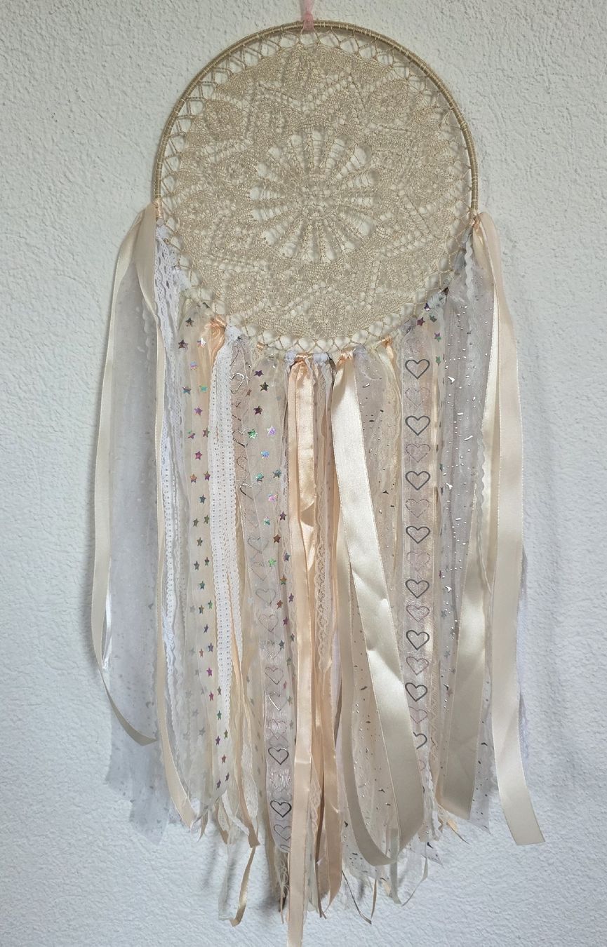 Tutte le decorazioni: Handgemachter Traumfänger in zarten Farben, Boho-Stil. – Nuovo (secondo la descrizione) da Rheinsulz venduto da Gilea