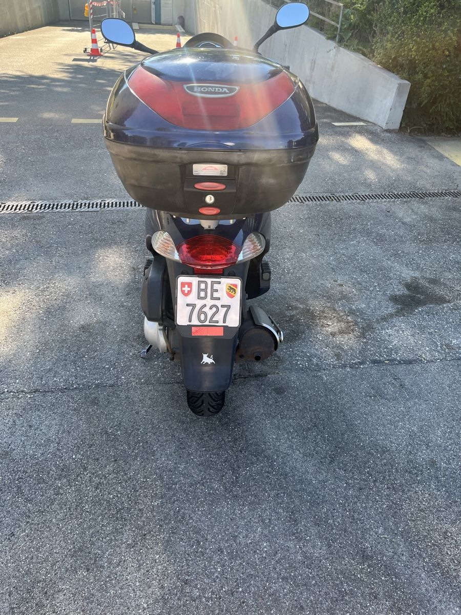 Honda Scooters: Honda NES125 – Gebraucht aus Hinterkappelen von mar_2qtd 3