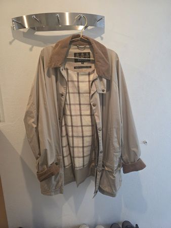 Barbour Jacke XL – Waterproof & Breathable – Beige mit Cordk
