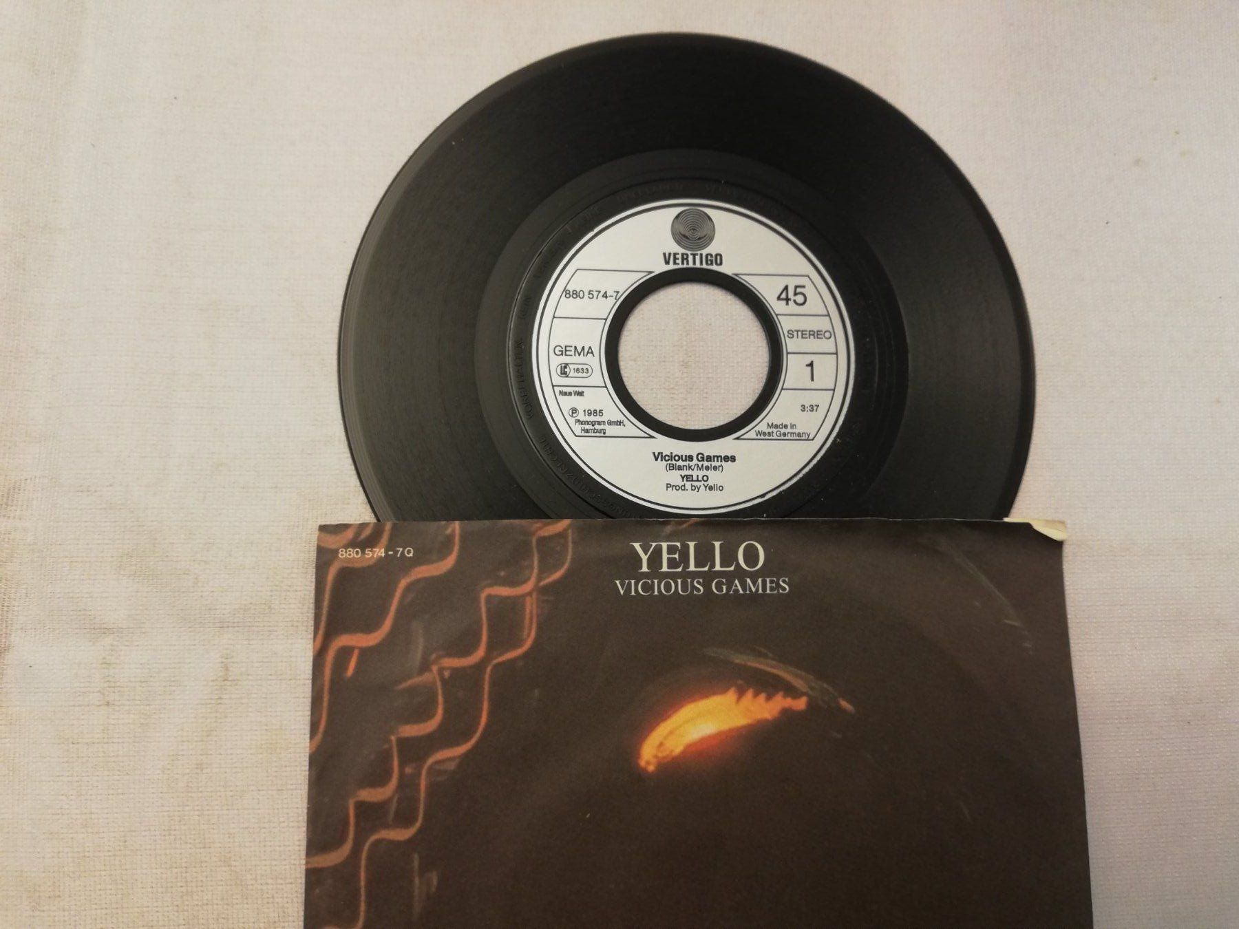 Schallplatten: YELLO - VICIOUS GAME (SINGLES 7") – Gebraucht aus Bern von Vinylsound.ch 2