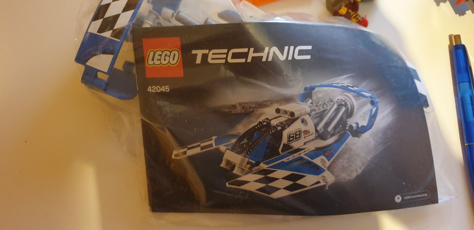 Lego Spielzeuge: Lego Technic Renngleitboot – Gebraucht aus Teufen AR von Nepi2