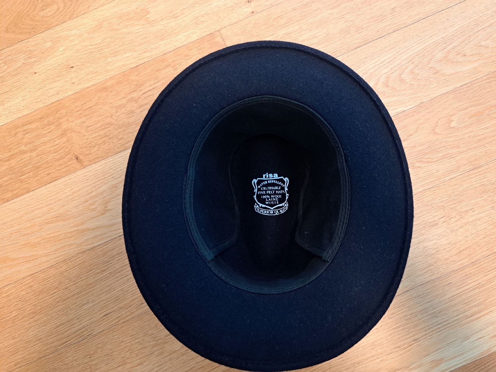 Hüte, Mützen & Caps: Hat 100% Wolle water repellant navy blau – Gebraucht aus Männedorf von eli_y5vn 1