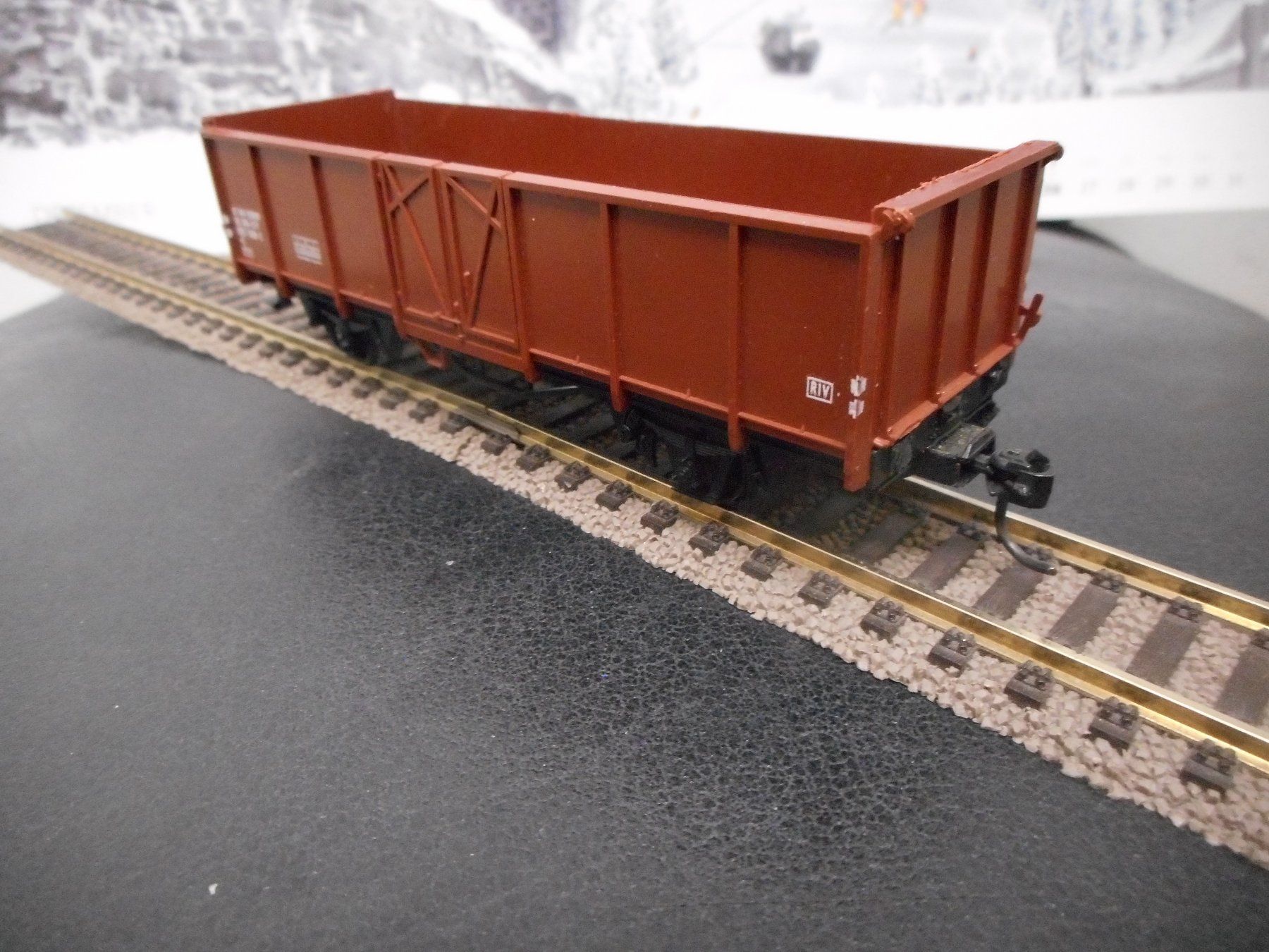 Liliput Modelleisenbahnen: Liliput Güterwagen mit Kadee-Kupplungen – Gebraucht aus Bretzwil von gbfluck 3
