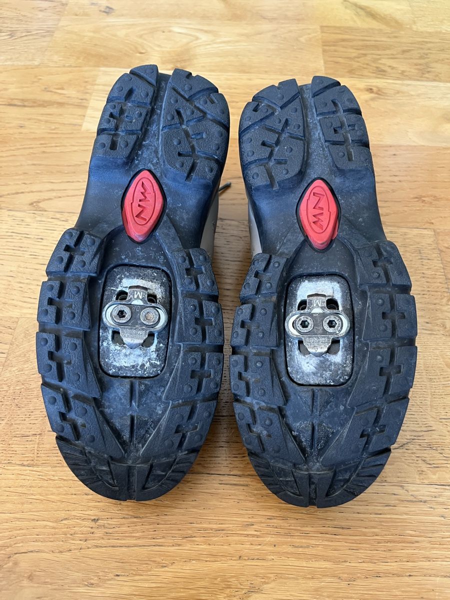 Northwave Herrenschuhe: Mountain bike shoes - size 38 – Gebraucht aus Le Vaud von b-wel 3
