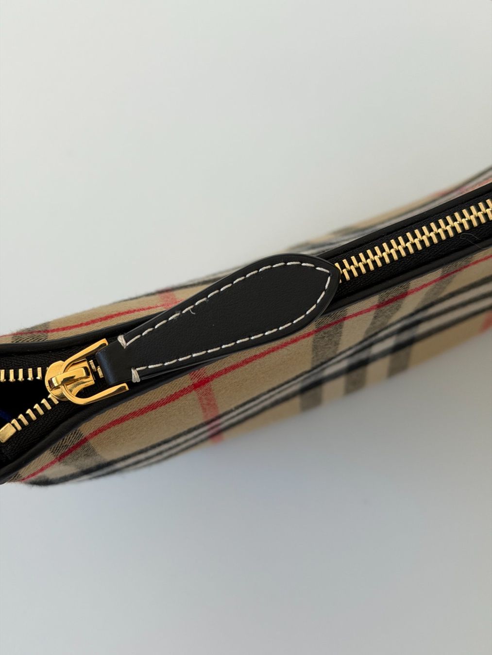 Burberry Taschen für Damen: New bag Burberry – Neu und originalverpackt aus Lugano von juledo 2