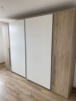 Schwebetürenschrank Eiche Sonoma/Weiss Top Zustand
