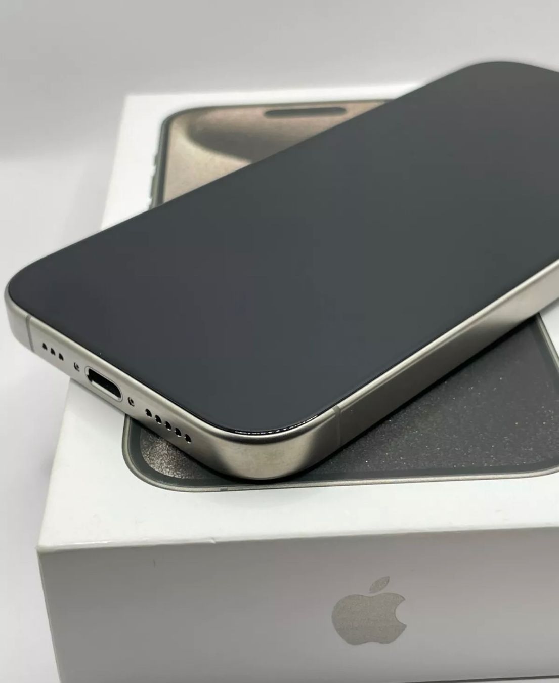 Apple Handys / Smartphones: iphone 15 pro  (256gb) Akku 100% – Gebraucht aus Luzern von Waince786 3