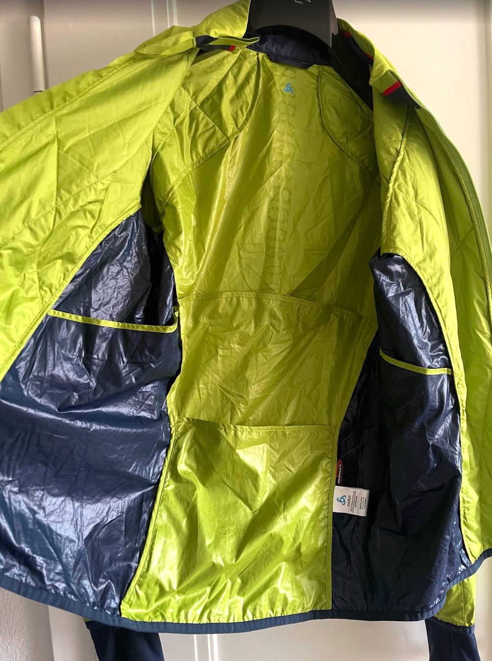 Odlo Giacche: Odlo windbreaker – Usato da Zürich venduto da aliiix 2