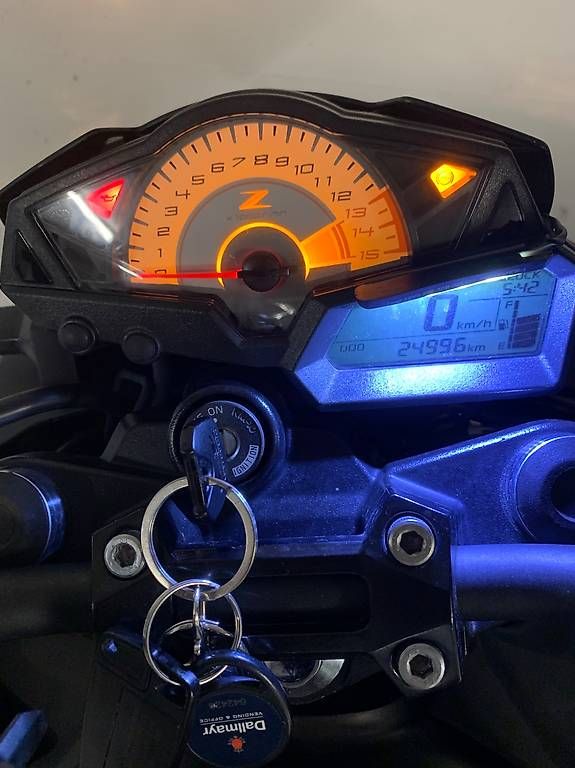 Strada: Kawasaki Z 300 ABS – Usato da Bazenheid venduto da fguda 4