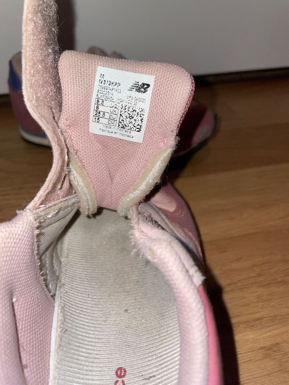 New Balance Scarpe per ragazzi: New Balance Kinderschuhe, Grösse 25.5 – Usato da Emmen venduto da Manu4414 1