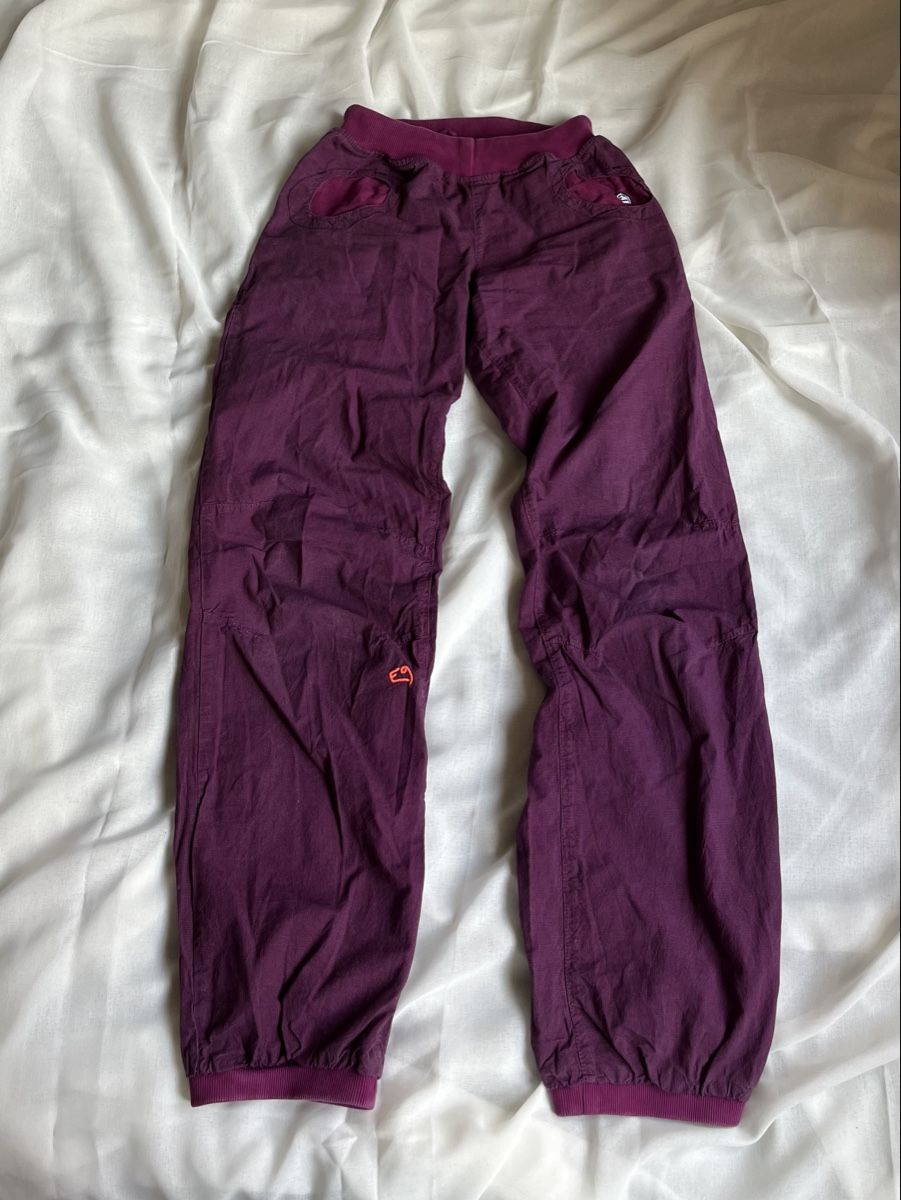 E9 Hosen: e9 Kletterhose  – Gebraucht aus Basel von Ankerkettenring 1