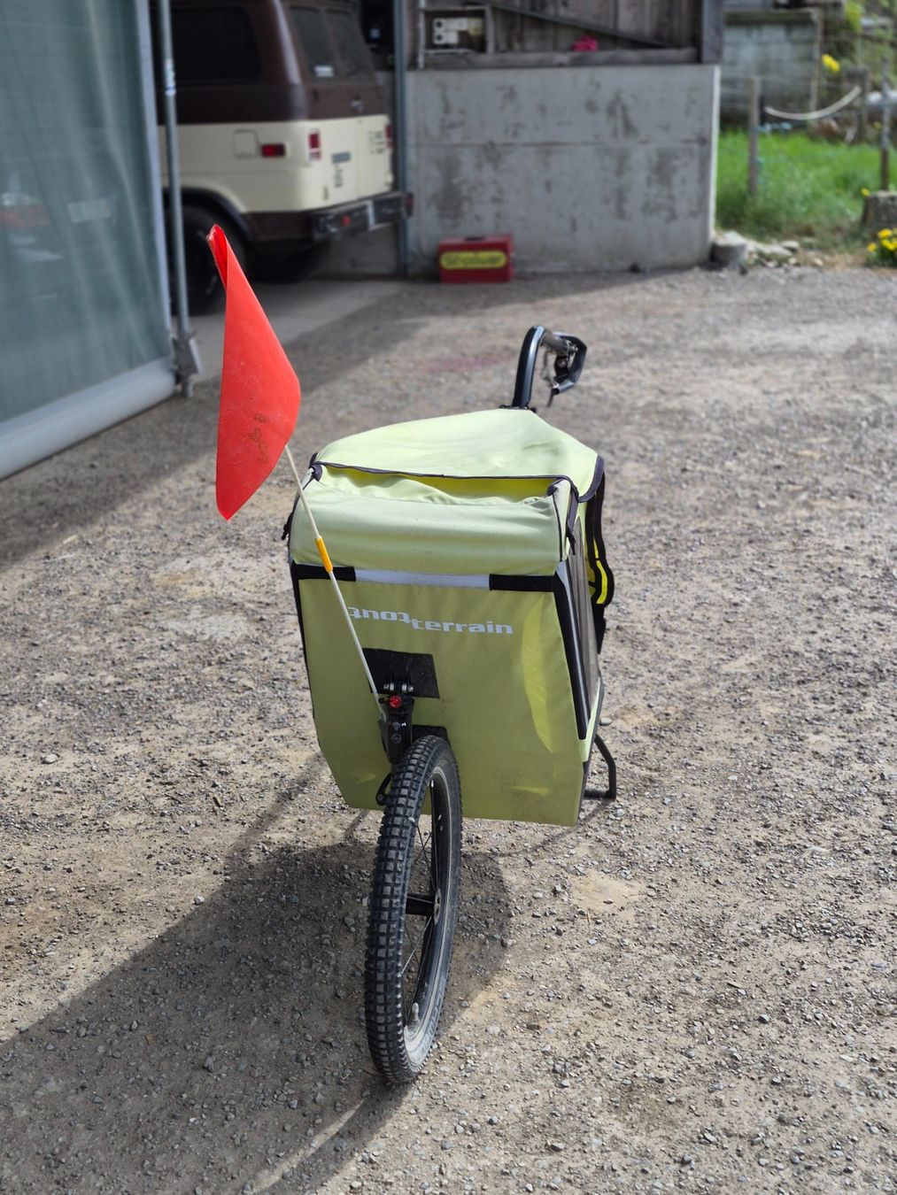 Tout Terrain Rimorchi: Tout Terrain Singletrailer – Usato da Rosshäusern venduto da JD6030 2