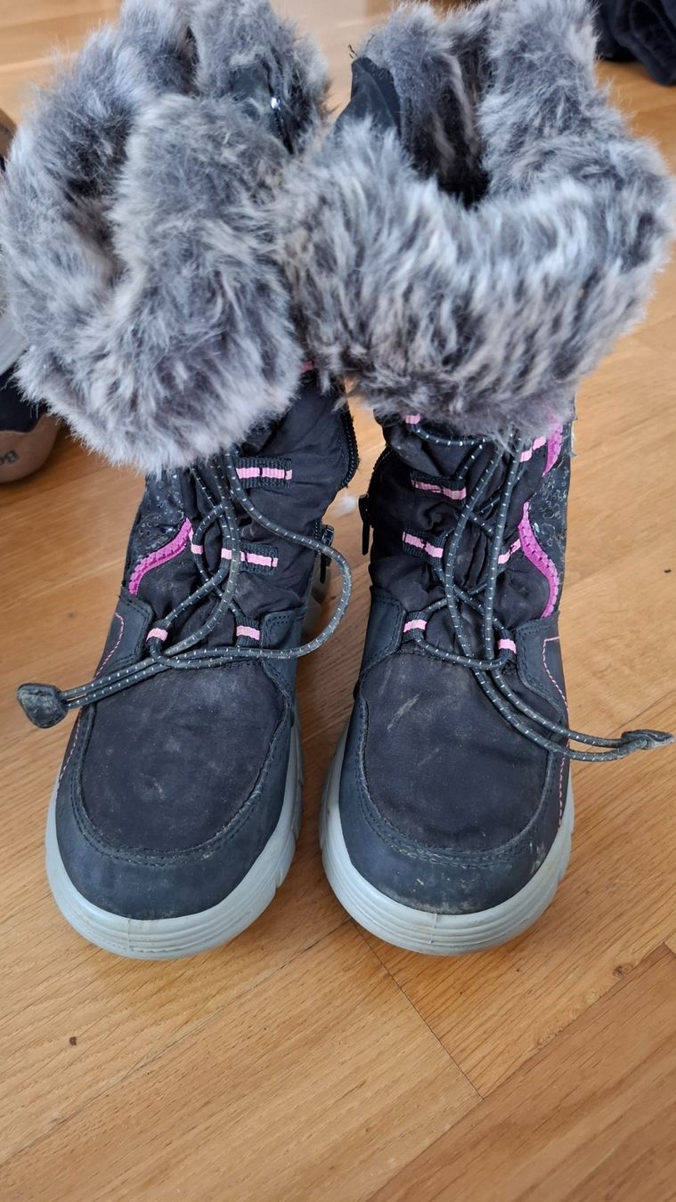 Schuhe für Mädchen: Schuhe – Gebraucht aus bülach von bea_syq2 1