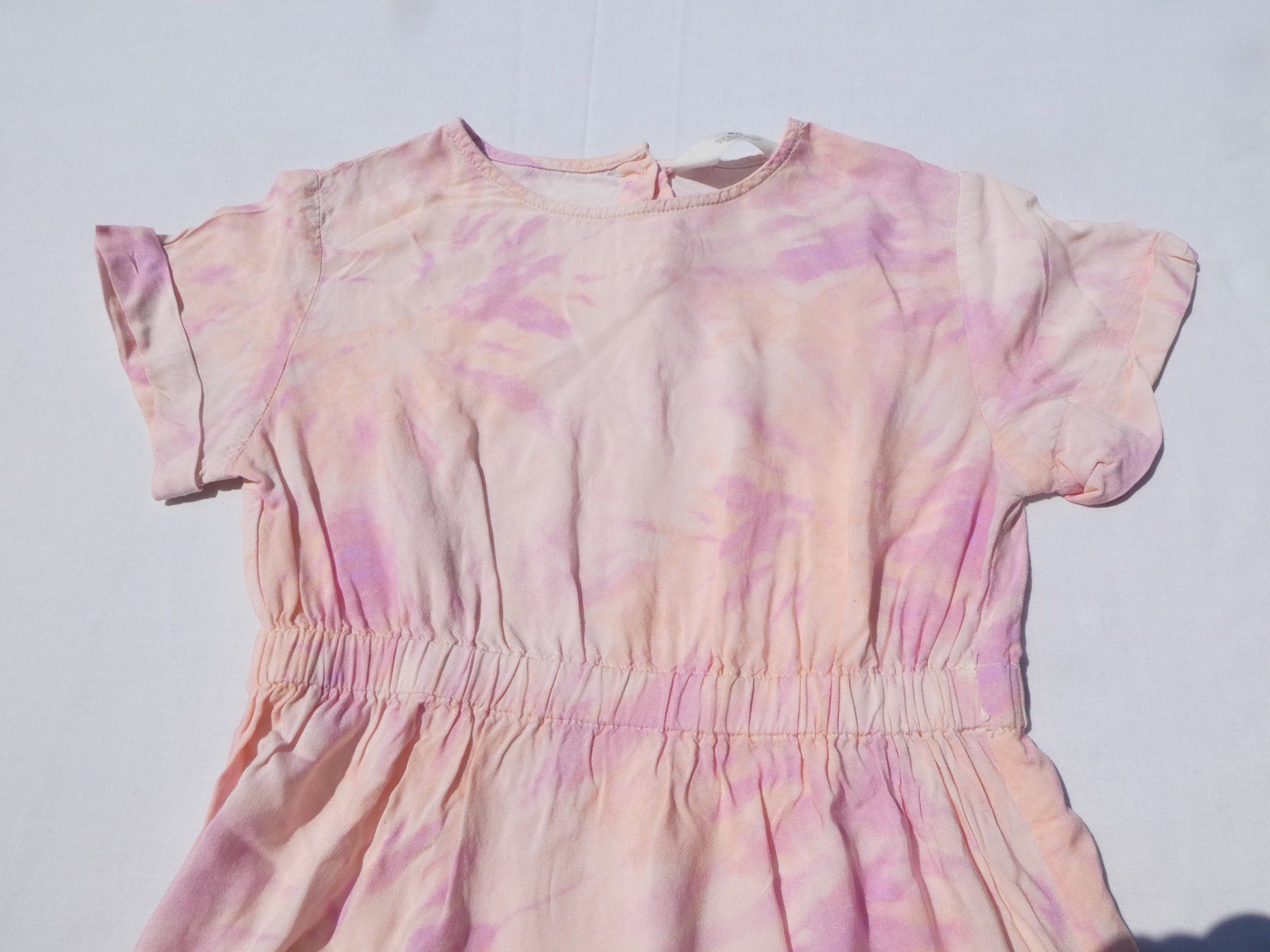 H&M Vestiti & Gonne: Leichtes Sommer-Kleidchen, Gr. 116 – Usato da Gattikon venduto da kaandooh 1