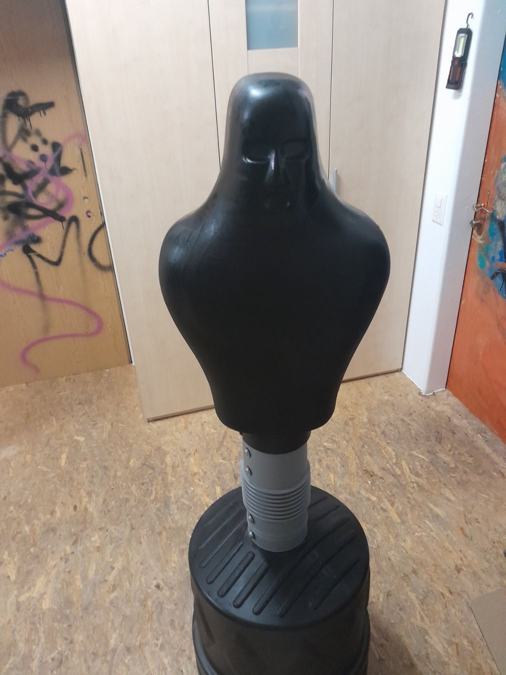 Sacchi da boxe: Boxdummy Hammer gebraucht – Usato da Pfyn venduto da mar_w927