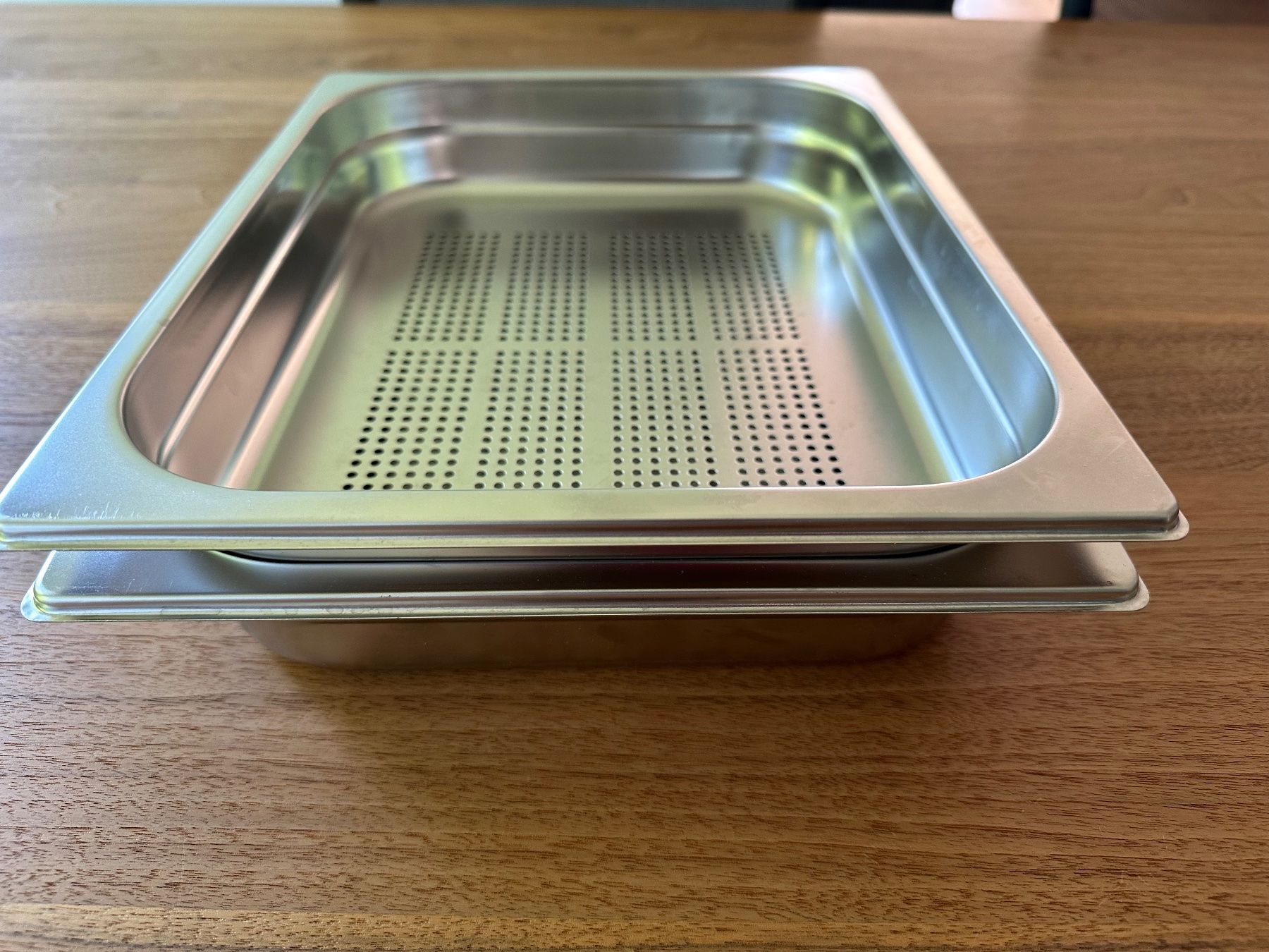 Servierplatten: fabrikneues ELECTROLUX Garbehälter-Set Gastronorm 1/2 – Neu (gemäss Beschreibung) aus Münsingen von Sternsaphir64 3