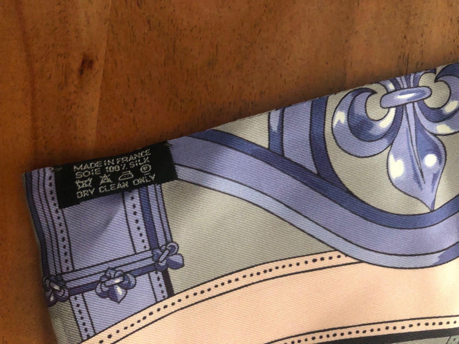 Hermès Foulard & Sciarpe: Hermes Seidenschal neu – Nuovo (secondo la descrizione) da St. Moritz venduto da Capricorn88 1