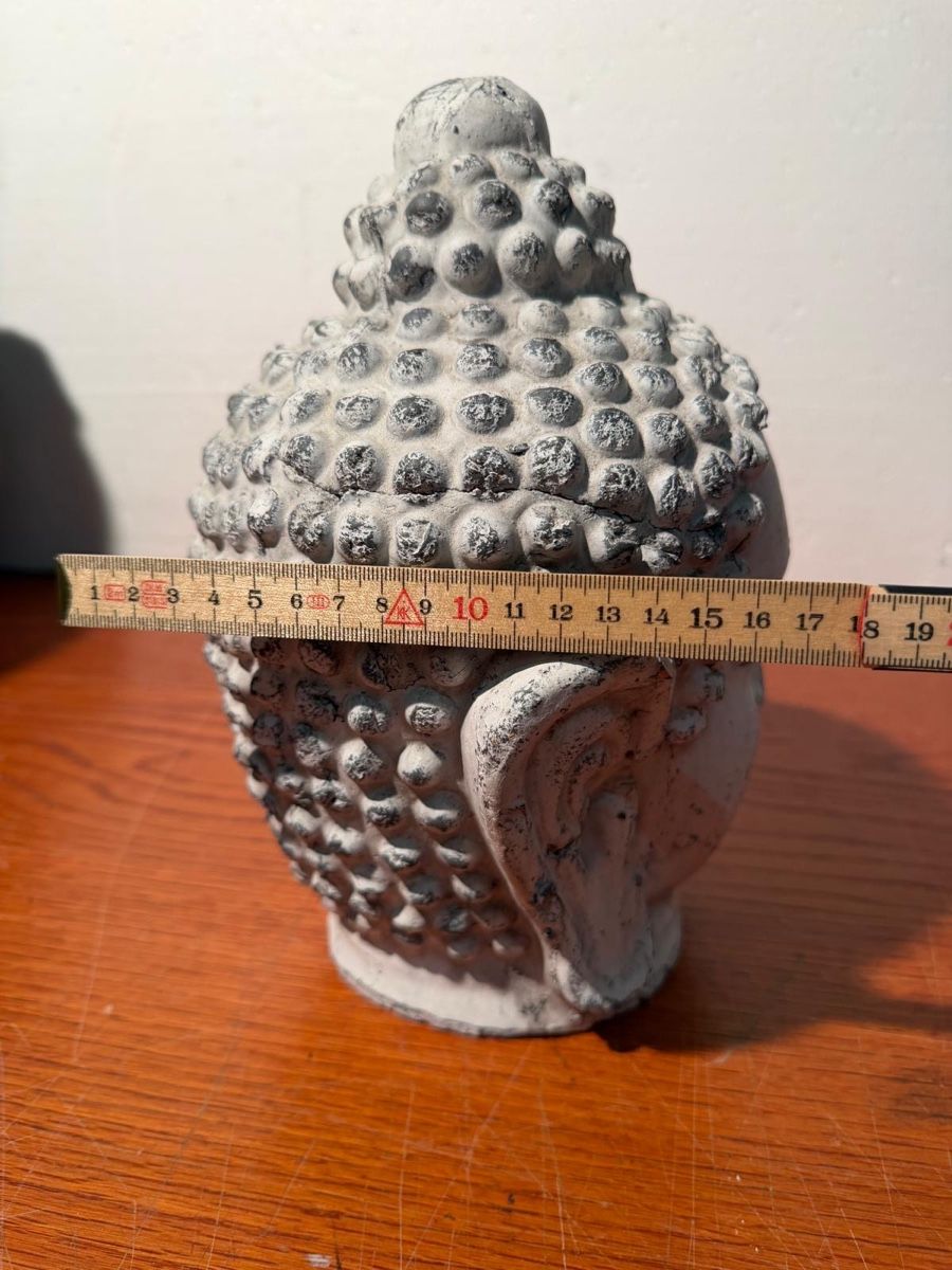 Skulpturen & Statuen: Buddha Head Statue Decorative Item – Gebraucht aus Lausanne von vas_cdb2 8