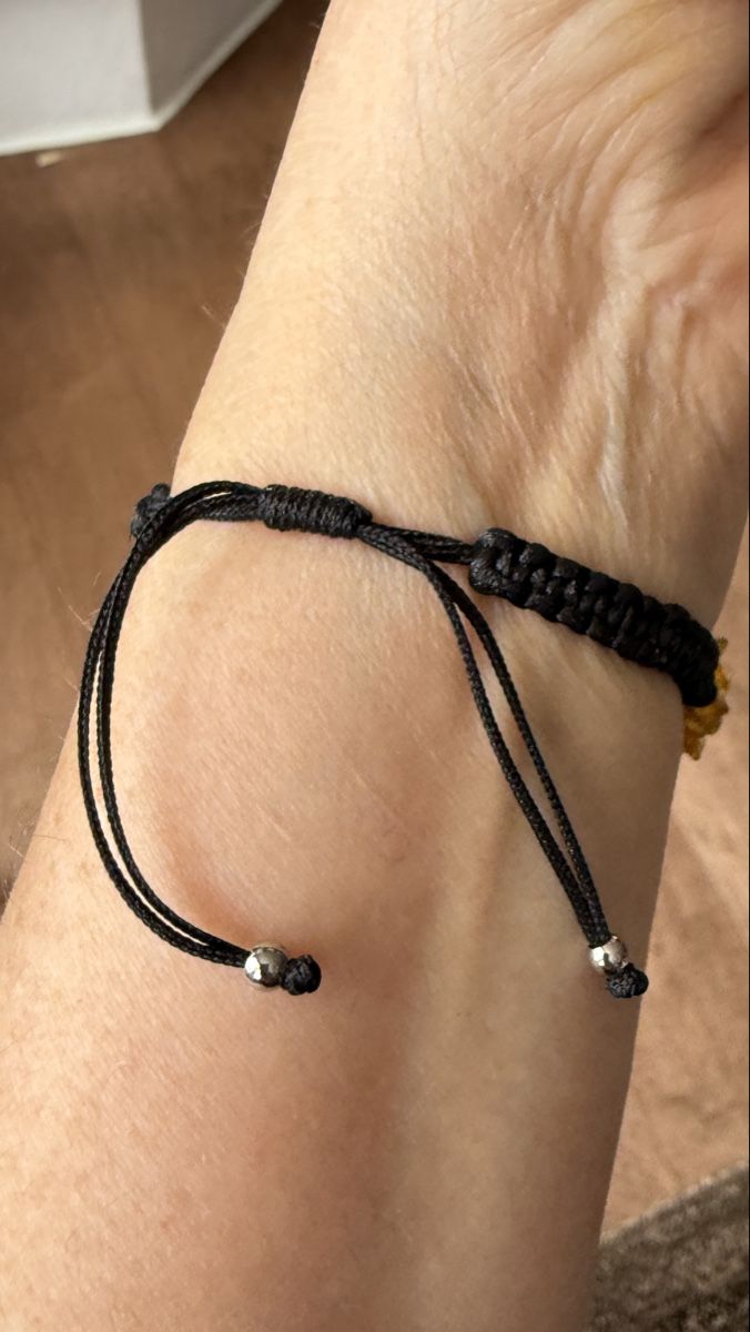 Bracciali & Braccialetti: Makramee-Armband mit Bernstein – Nuovo e nell'imballaggio originale da Ebikon venduto da elischka 3