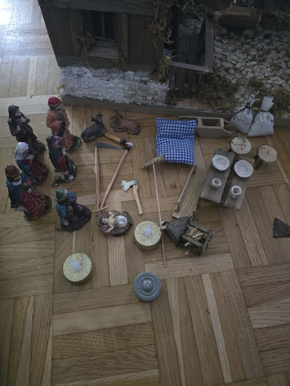 Tutte le decorazioni: Einmalige Gelegenheit !!! Handgefertigte gr.Weihnachtskrippe – Usato da Zuzwil SG venduto da Han_ku 6