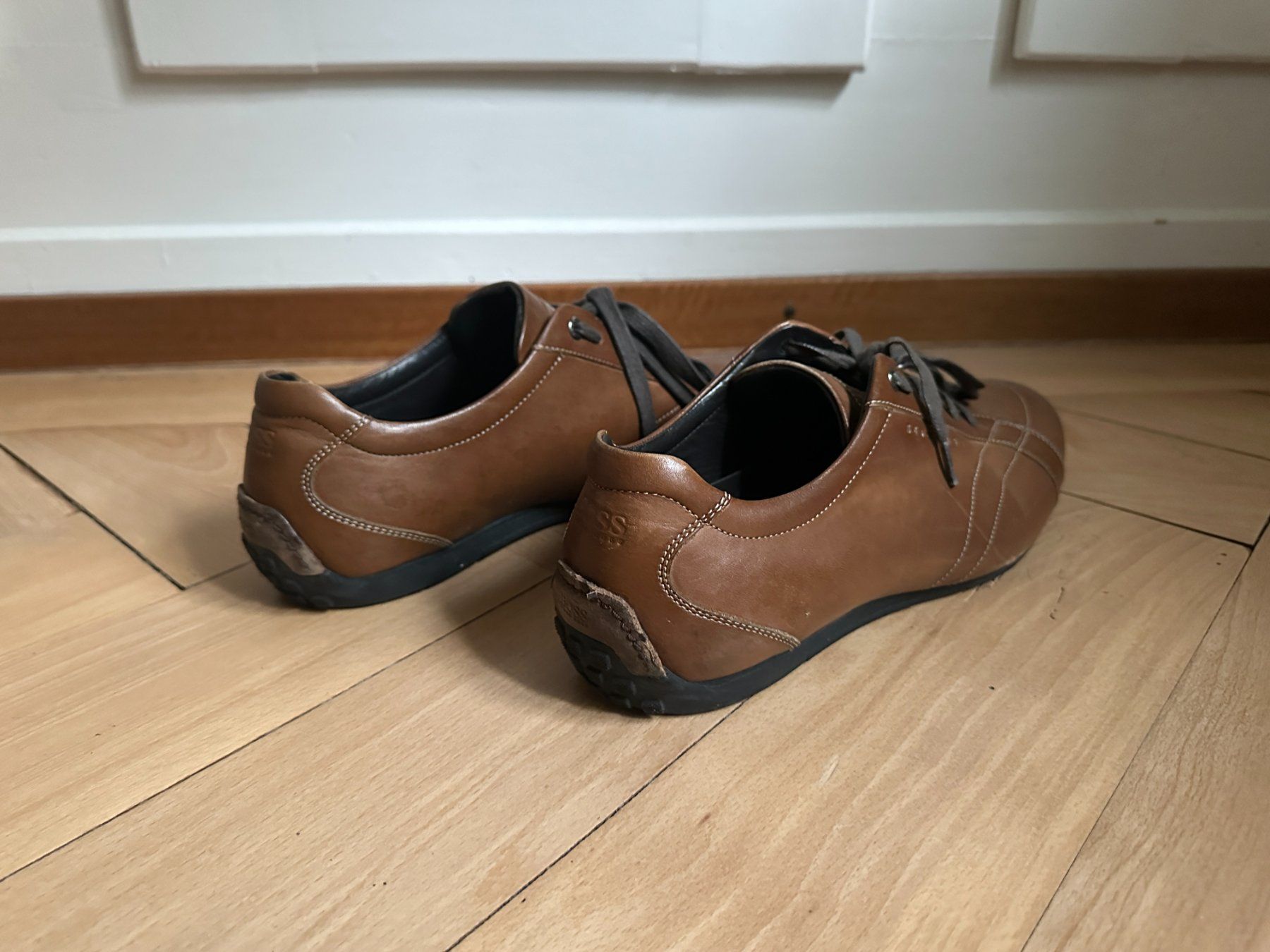 Hugo Boss Herrenschuhe: HUGO BOSS - Leder Halbschuhe braun 43 – Gebraucht aus Zürich von Diazaio 2