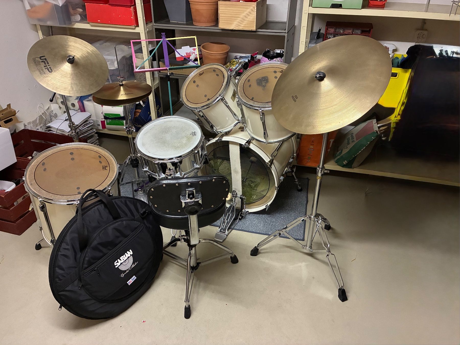 Strumenti musicali: Schlagzeug der Marke Pearl – Usato da Bäretswil venduto da gingg 5