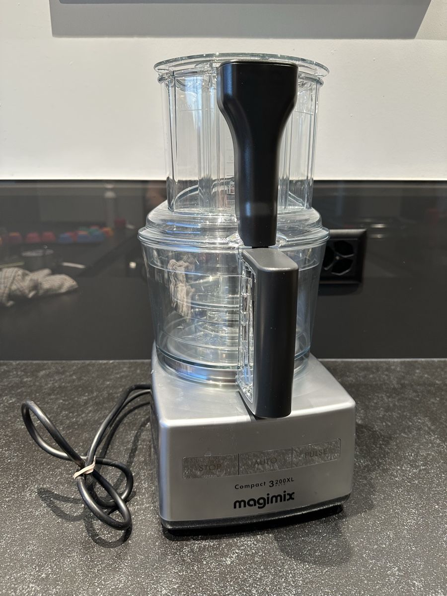 Magimix Küchengeräte: Magimix Compact 3100XLFood Processor – Neu (gemäss Beschreibung) aus Herrliberg von mykee5
