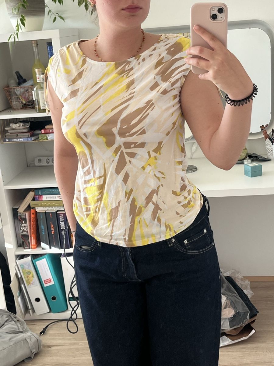 Comma T-Shirts: sommerliches Oberteil – Gebraucht aus Rütihof von liv_k2bp 1