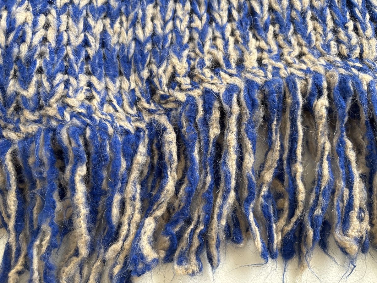 Maglioni & Felpe: Made in Italy Strickpullover mit Fransen, Blau/Beige – Usato da langenthal venduto da rundholz7 4
