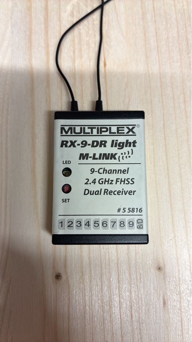 Multiplex RX-9-DR light Empfänger, 9-Kanal, 2.4 GHz FHSS (Gebraucht) in ...