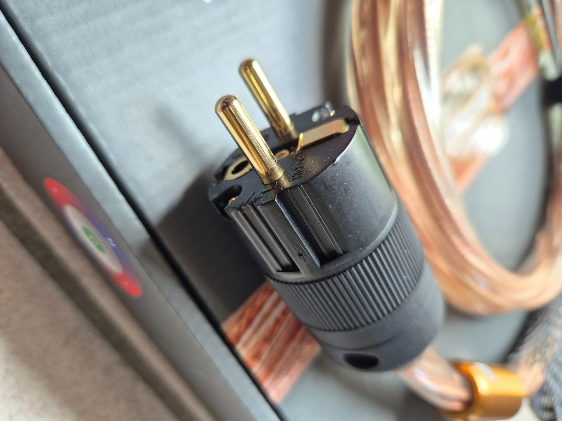 Cavi: Ifi SilentPower Nova Audiophiles Stromkabel / CH-Fixadapter – Usato da Beringen venduto da 2015ursh 8