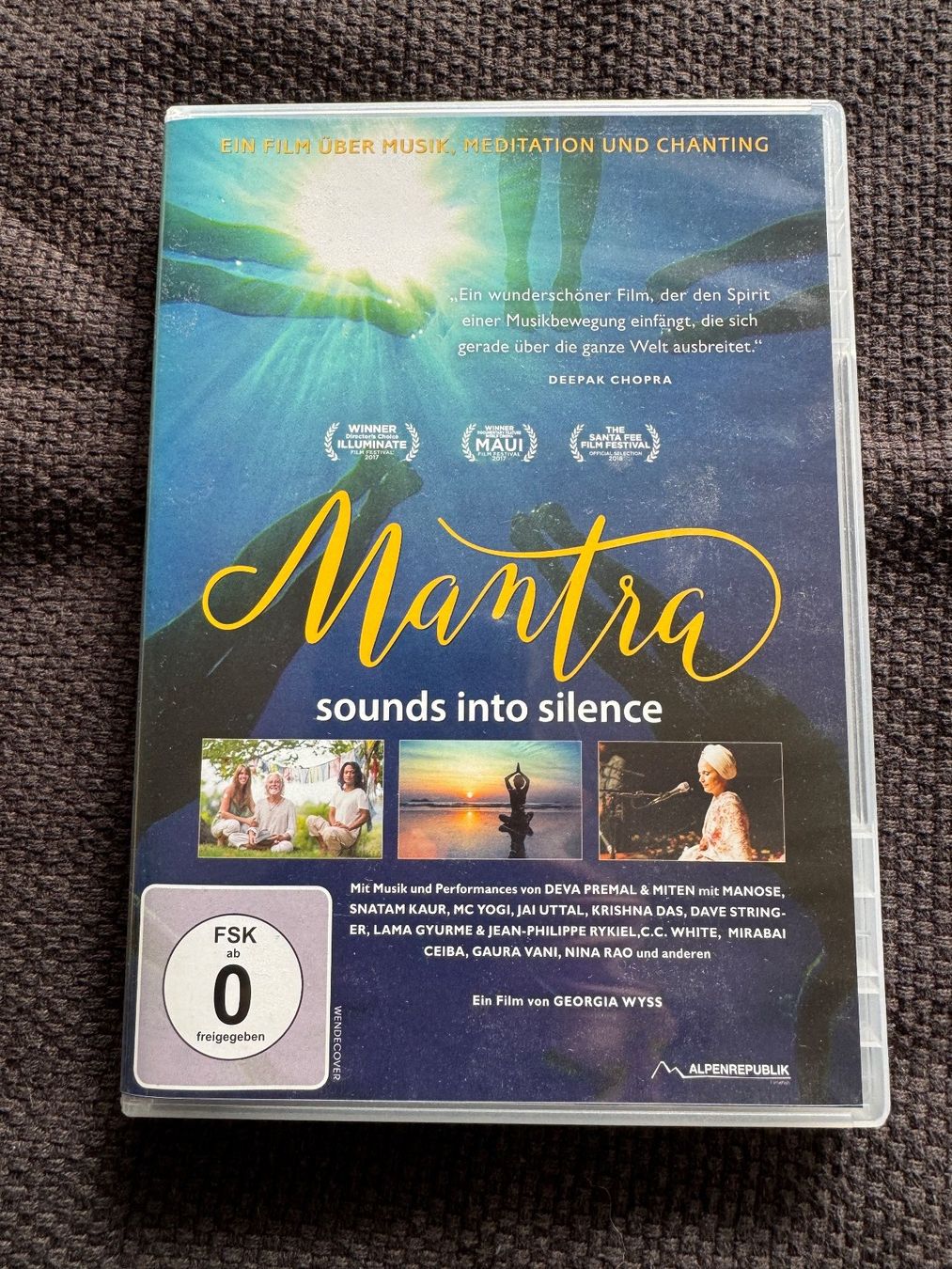 Tutti i DVDs: Mantra – Sounds into Silence DVD – Usato da Zürich venduto da Lionsands