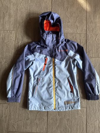 Neue Regenjacke Gr. 128 von Trevolution
