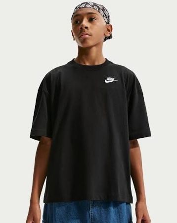 Nike shirt S/M/L