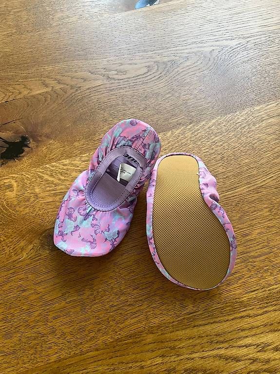 Scarpe per ragazze: Crocs Sandalen  – Usato da Uster venduto da CDiermayr 4
