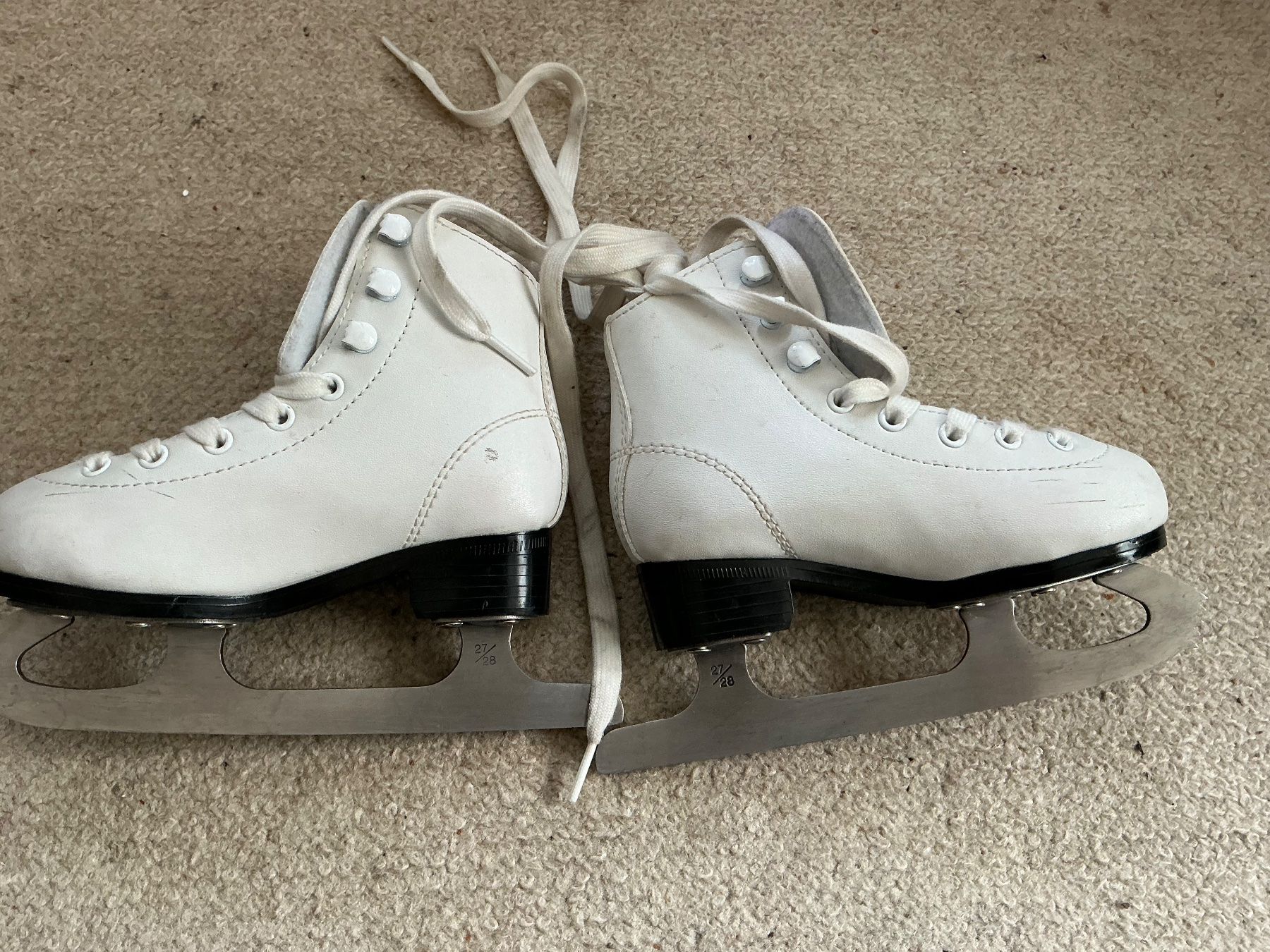 Schlittschuhe: Eislaufschuhe Extend ,weiss ,Grösse 28 ,gebraucht – Gebraucht aus Jona von Jancy60 4