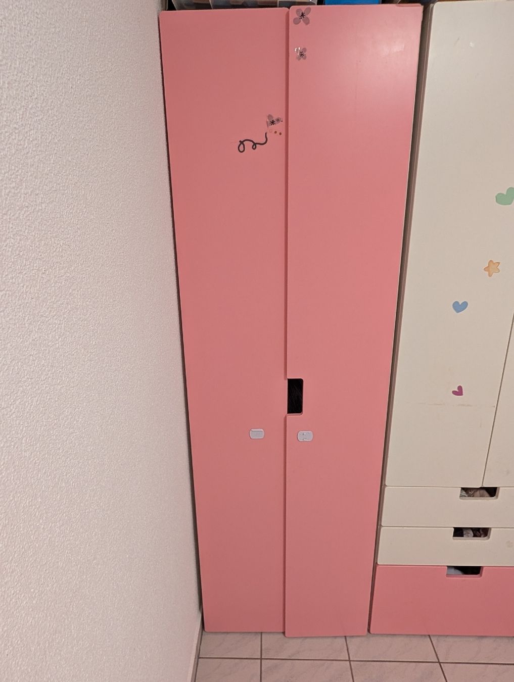 Ikea Armadi: Wardrobe for children, pink, good condition – Usato da Oberbuchsiten venduto da NeuUndOrginal 1