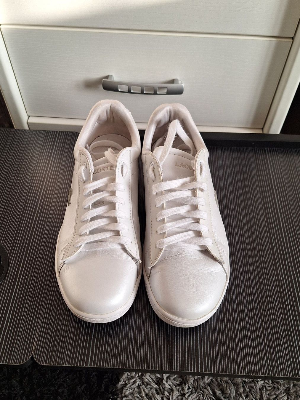 Lacoste Scarpe da donna: Weisse Lacoste Sneaker Grösse 38 – Usato da Worb venduto da nfsolutions